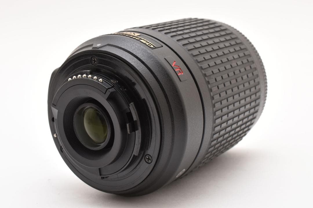 超美品 ニコン AF-S DX 55-200mm f4-5.6G VR M917