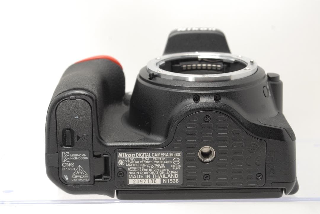 ☘️高画質✨自撮り楽々✨Wi-Fi搭載☘️Nikon D5600 望遠ダブル