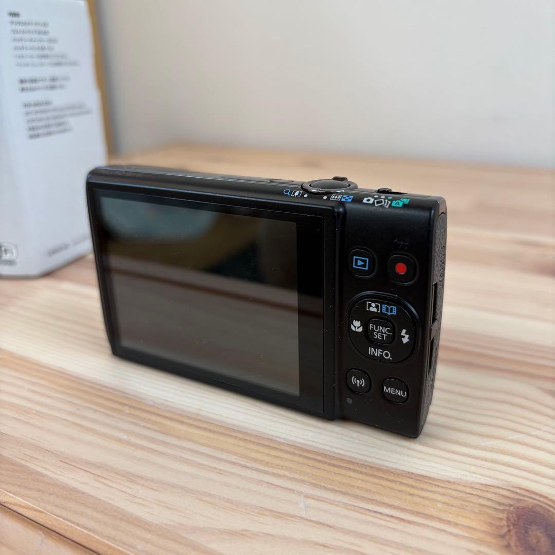 極美品　Canon キャノン　コンパクトデジタルカメラ　IXY 650 ブラック