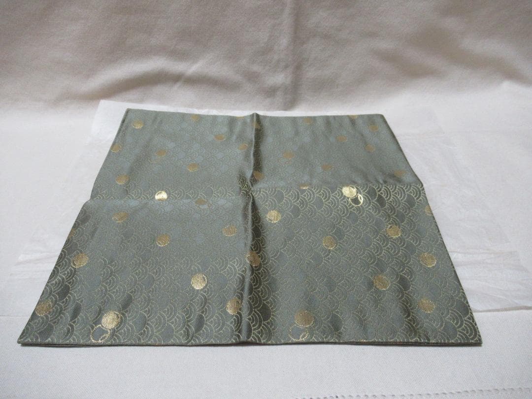茶道用正絹ふくさ　即中斎好サザ波緞子　友湖製　友印あり