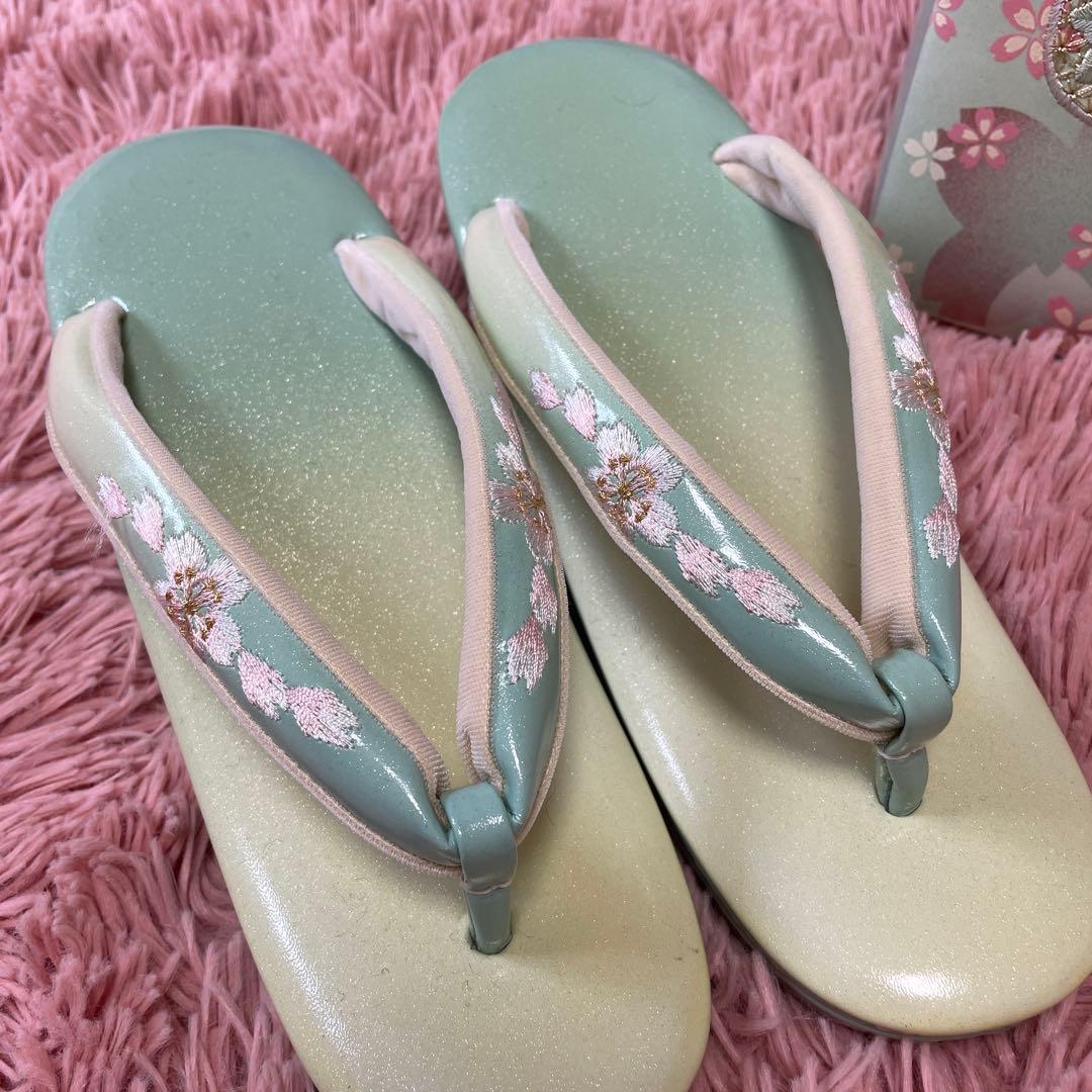 j*i様 桜刺繍の和装用バッグと草履セット