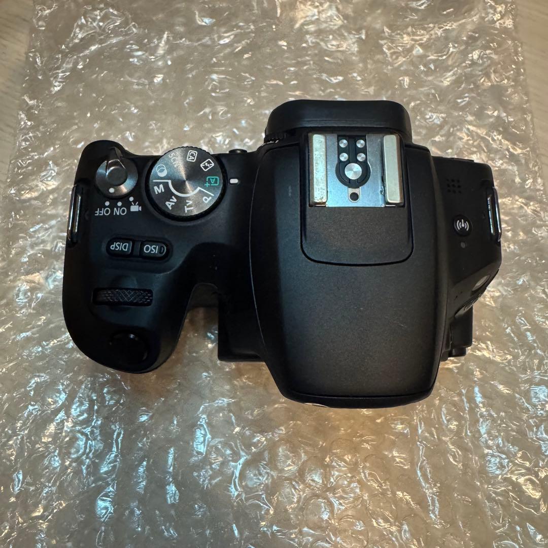 Canon EOS Kiss X9 本体 + レンズ2本