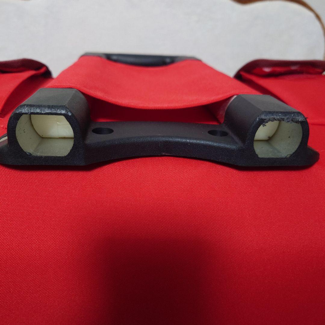 Minnie Mouse 赤いキャリーバッグ