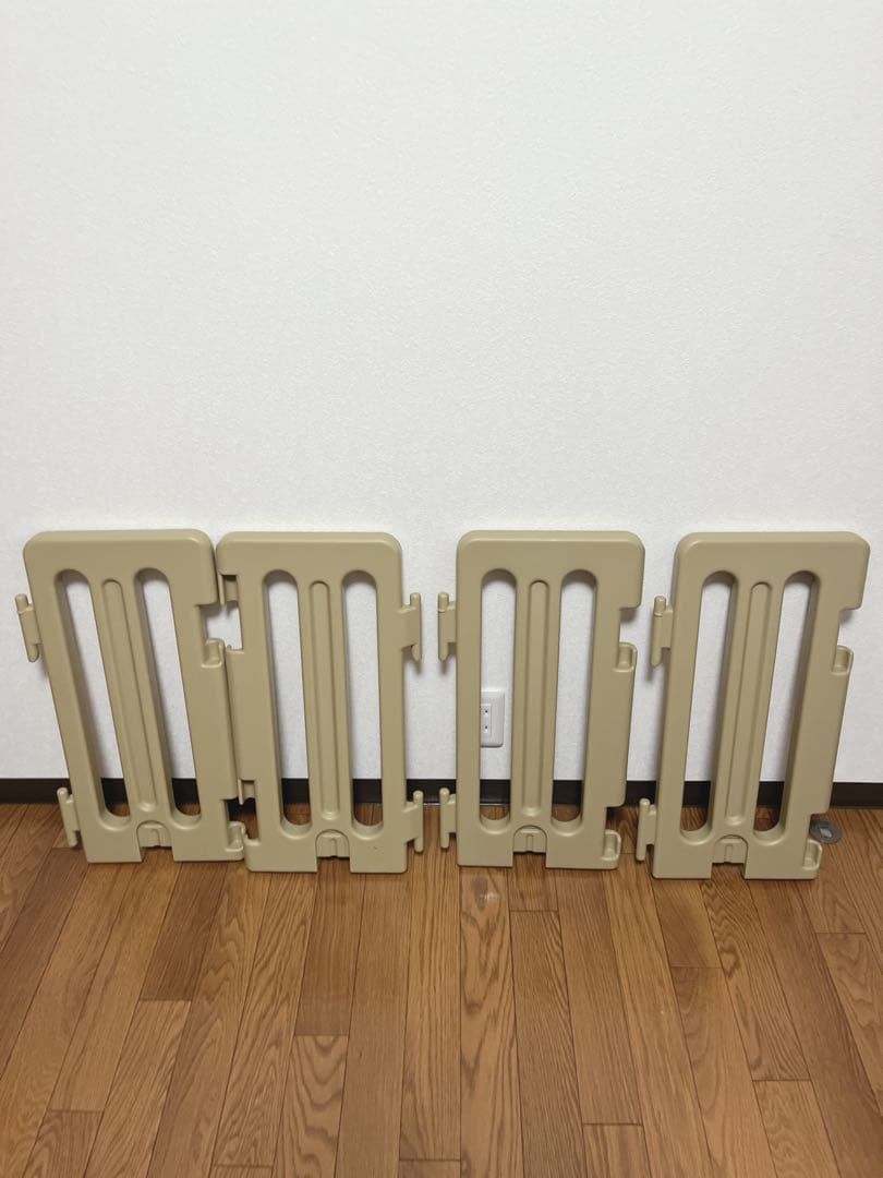 【未使用品級✨】日本育児　キッズパーテーション