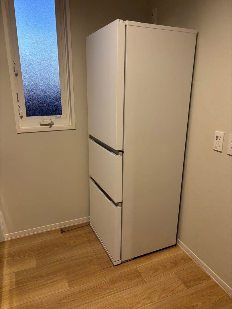 Panasonic 冷凍冷蔵庫 NR-C33ES2-W形 2025年製