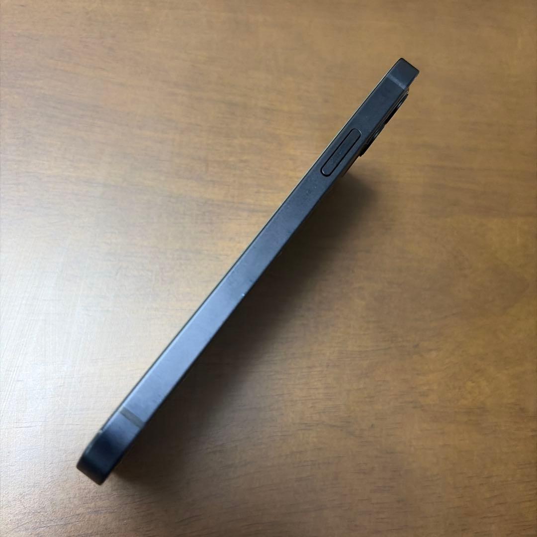 iPhone 12 256GB SIMフリー ブラック 充電ケーブル付き