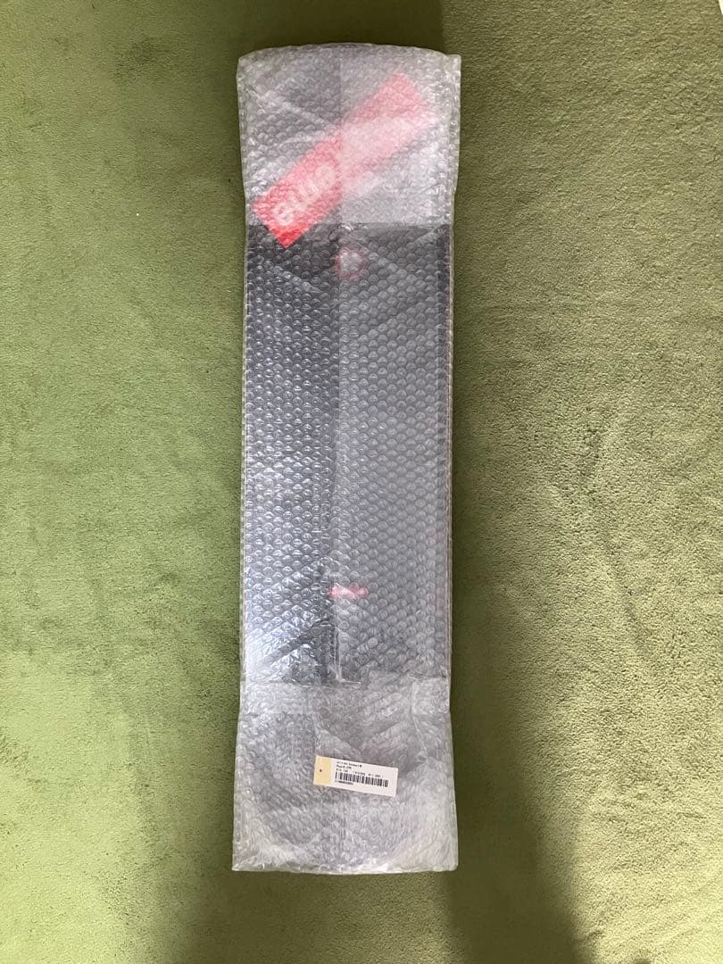 スケートボード Supreme Celtic Knot Skateboard deck red