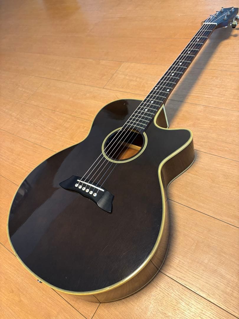 ア*。様 エレクトリック・アコースティックギター ブラック（エレアコ）