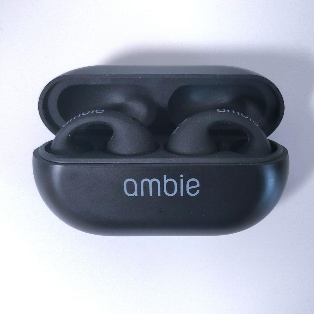 【送料無料】ambie ワイヤレスイヤホン ブラック　AM-TW01/BC