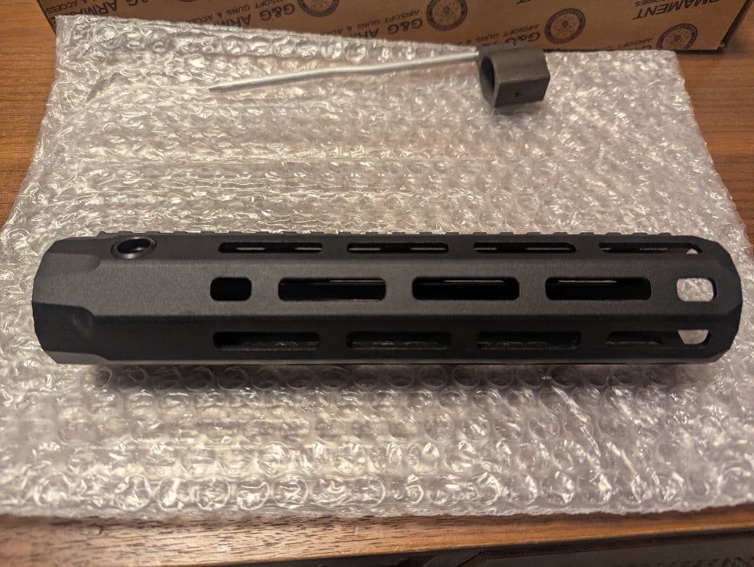 G&G URX4タイプ 8.5inch M-lok ハンドガード