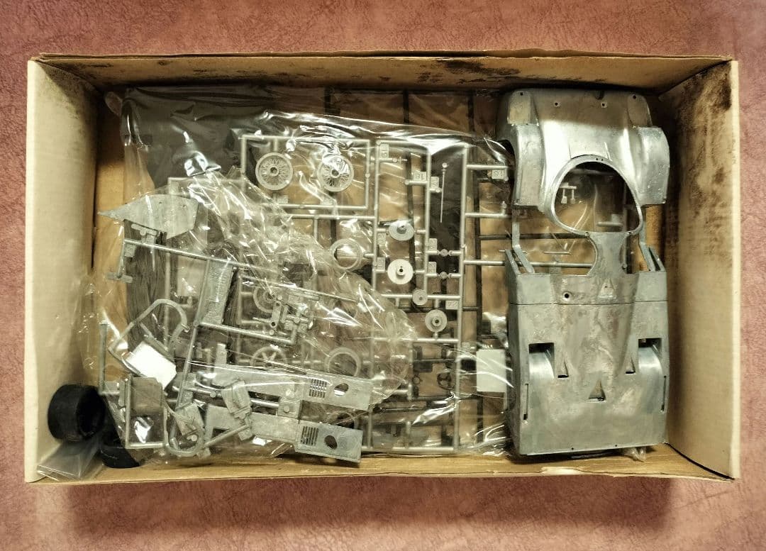 Porsche 956 1/24 プラモデル