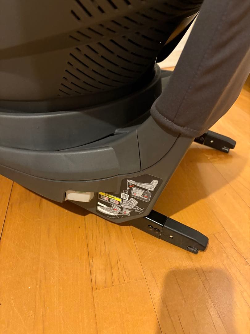 【最上位】 Combi THE S plus ISOFIX ZB-750