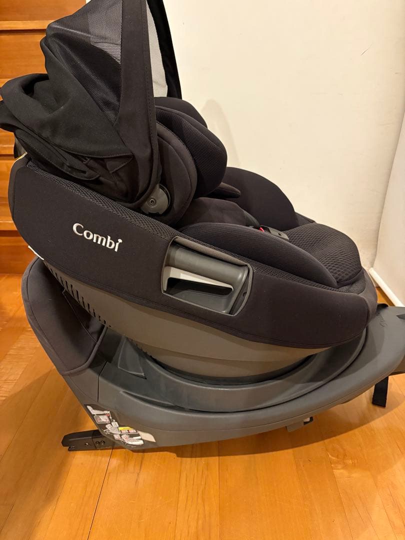 【最上位】 Combi THE S plus ISOFIX ZB-750
