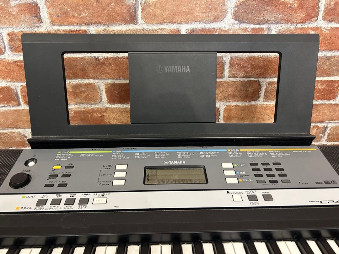 ヤマハ 電子キーボード　E244 中古