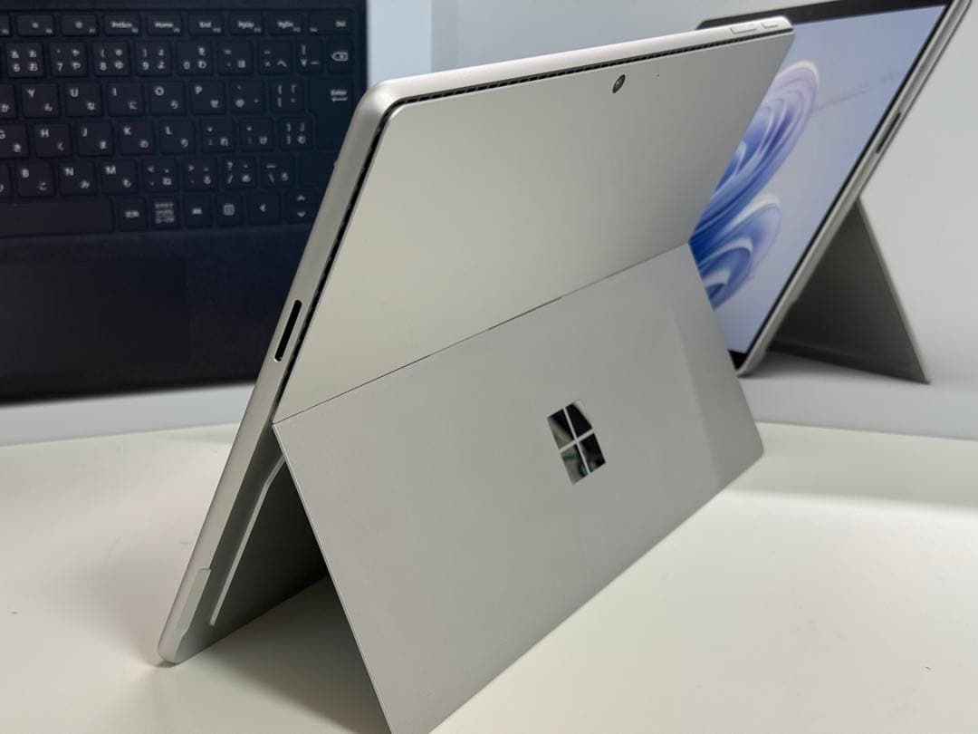 Microsoft Surface Pro 9 + スリムペン2 + キーボード