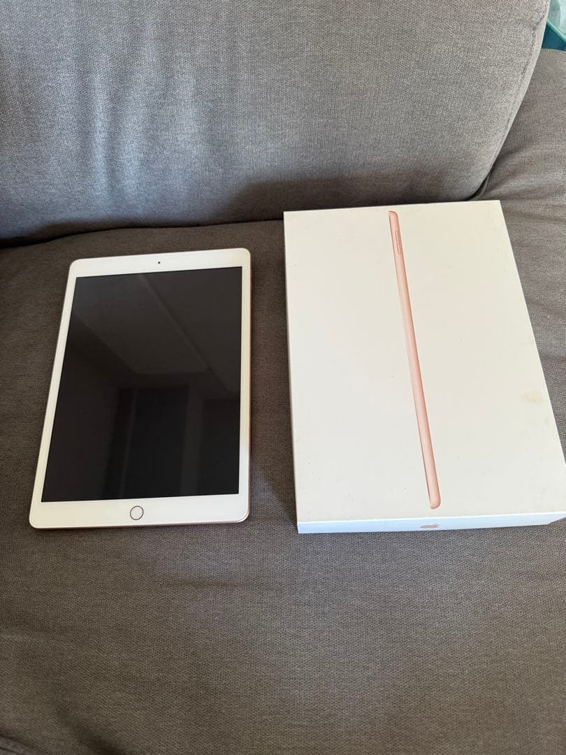 iPad 10.2インチ 7世代　ゴールド 箱付き　（ローズゴールド）