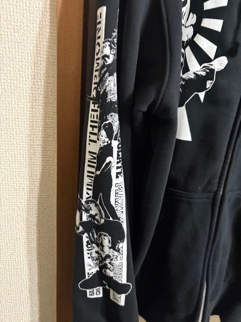 美品　マキシマムザホルモン　グラフィックパーカー 黒