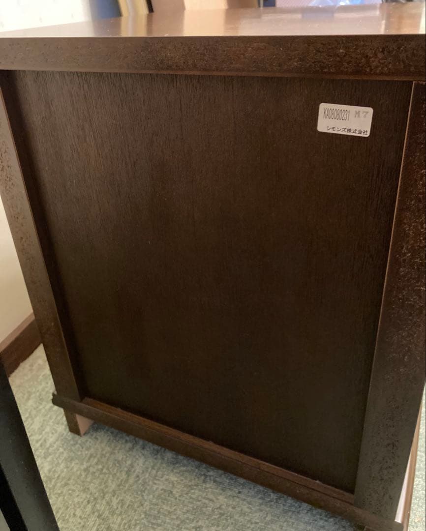 ナイトテーブル　サイドテーブル　シモンズ