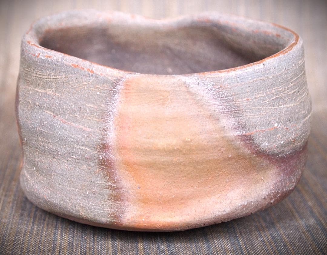 人気作家★中村和樹【師：中村真・中村六郎】★備前【窯変】茶碗A★共箱・布