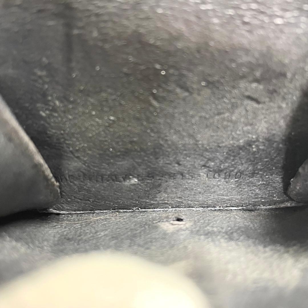 付属品完備 バレンシアガ エブリデイ 三つ折り財布 コンパクト シボ皮 ブラック