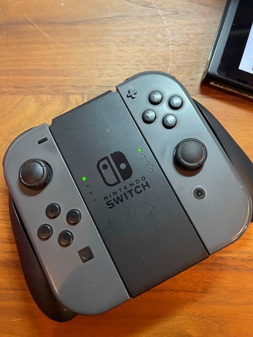 Nintendo Switch 本体 中古品　動作確認済み