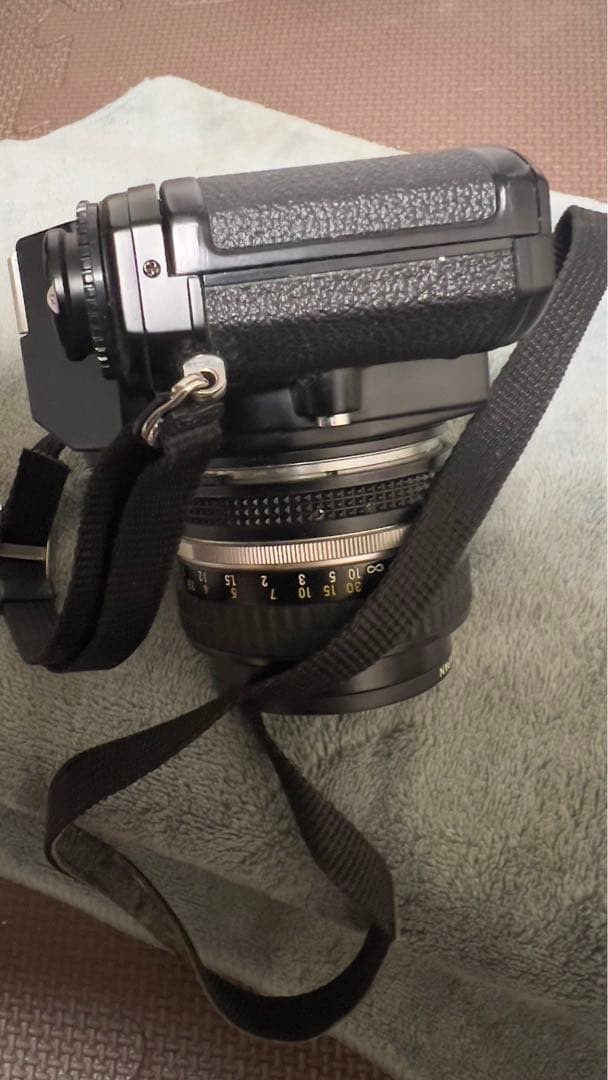 Nikon EM フイルムカメラ　50mm 1:1.4