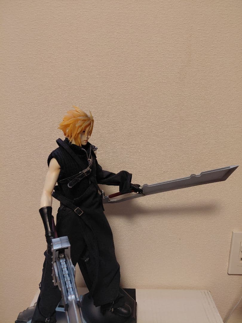 ファイナルファンタジー　フィギュア　マスター　ピース　アーツ　クラウド