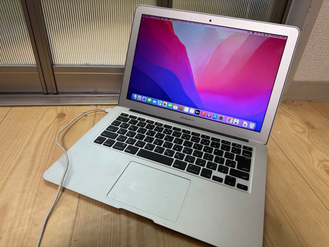 MacBook本体 MacBook Air 2017 8GB 256GB