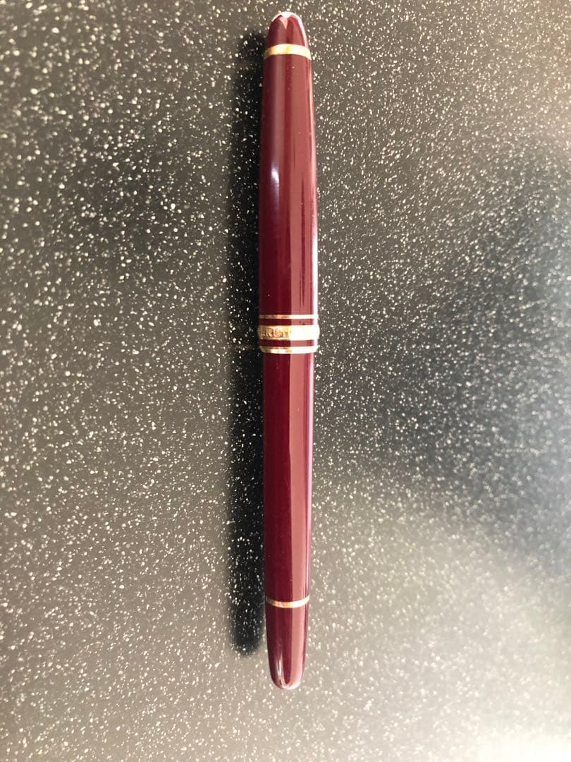 モンブランマイスターシュテュック144万年筆EF極細ボルドー