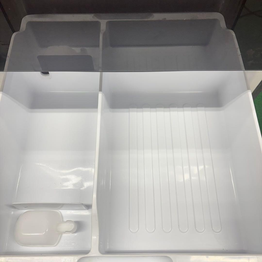 564 大型冷蔵庫　どっちもドア　自動製氷機付　美品　希少カラー　大人気モデル