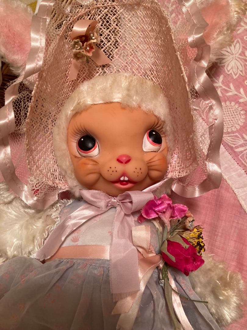 ラシュトンラバーフェイスバニー