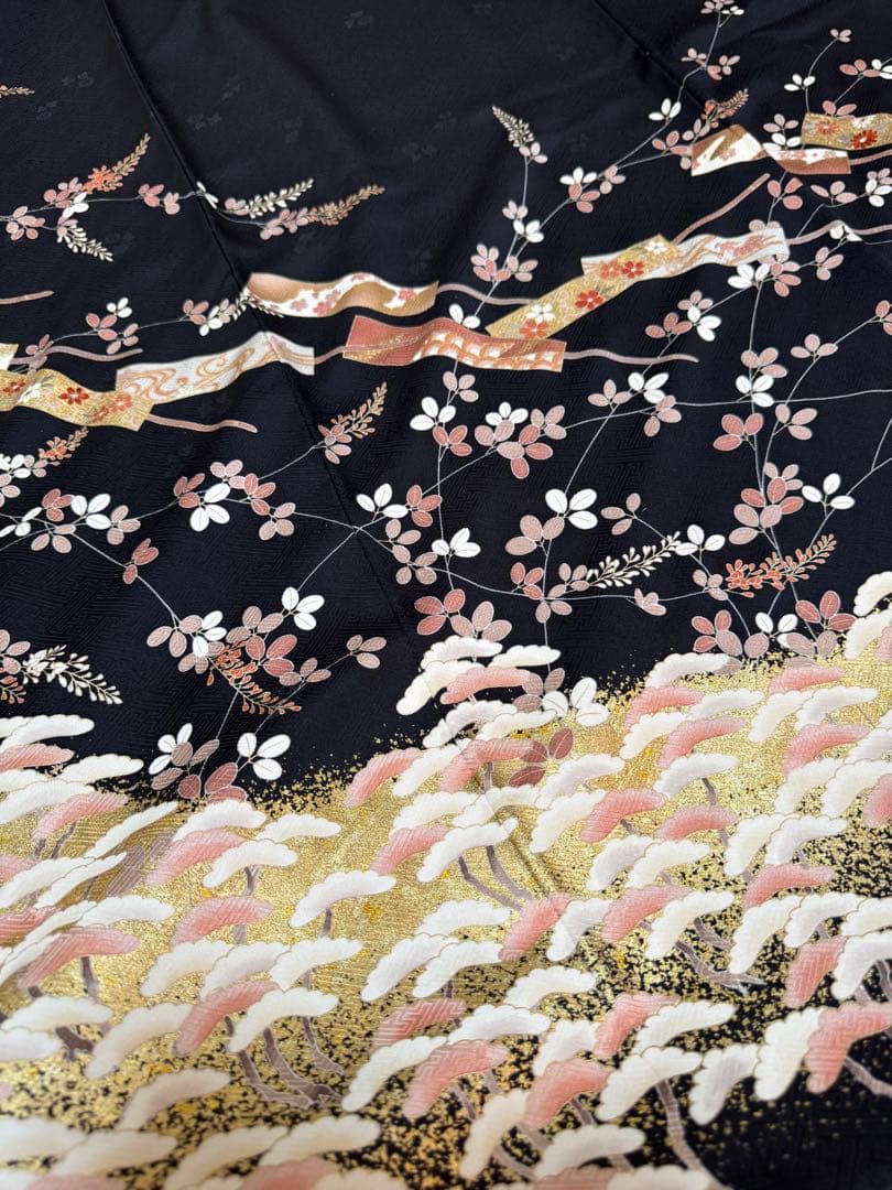 【極美品】京都染匠名門「染の川勝謹製」黒地「松萩文様 舞扇文様」手描き京友禅