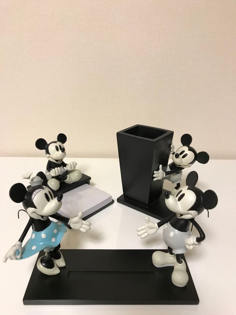 ウォルトディズニースタジオ 3ピースデスクアクセサリーセット 限定品 新品未使用