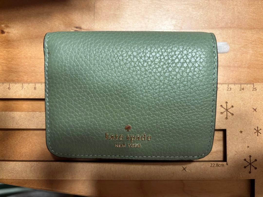 まつゆきさま専用♡未使用♡ケイトスペードkate spadeグリーン 二折財布