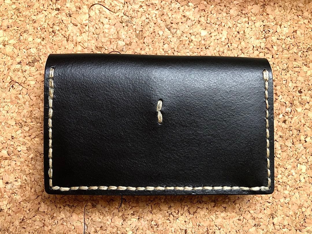 アンリークイール（Henry Cuir）／マルチプルカードケース