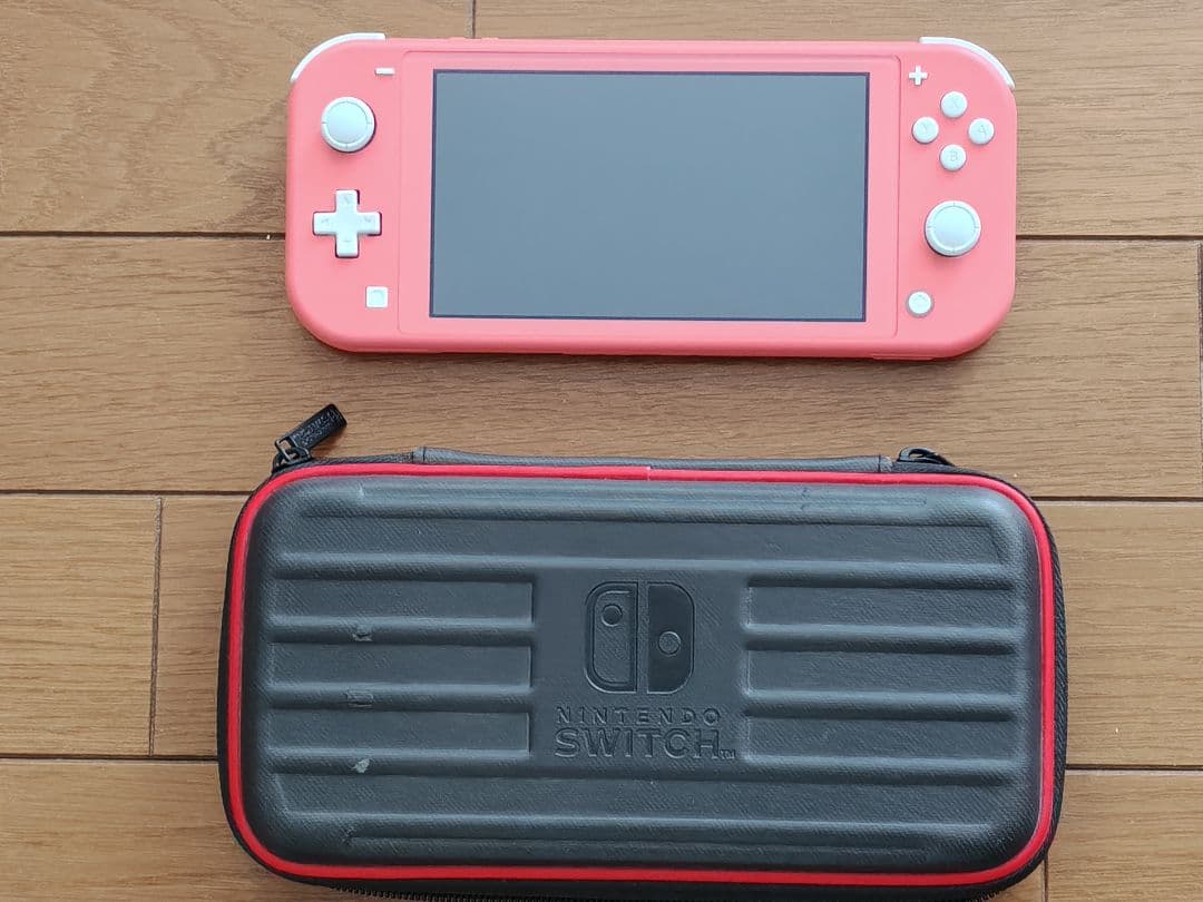 Nintendo Switch Lite ピンク 本体とケース