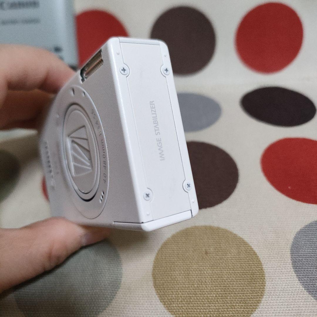 キャノン　デジカメ　IXY1　ジャンク　CB-2LB NB-9L