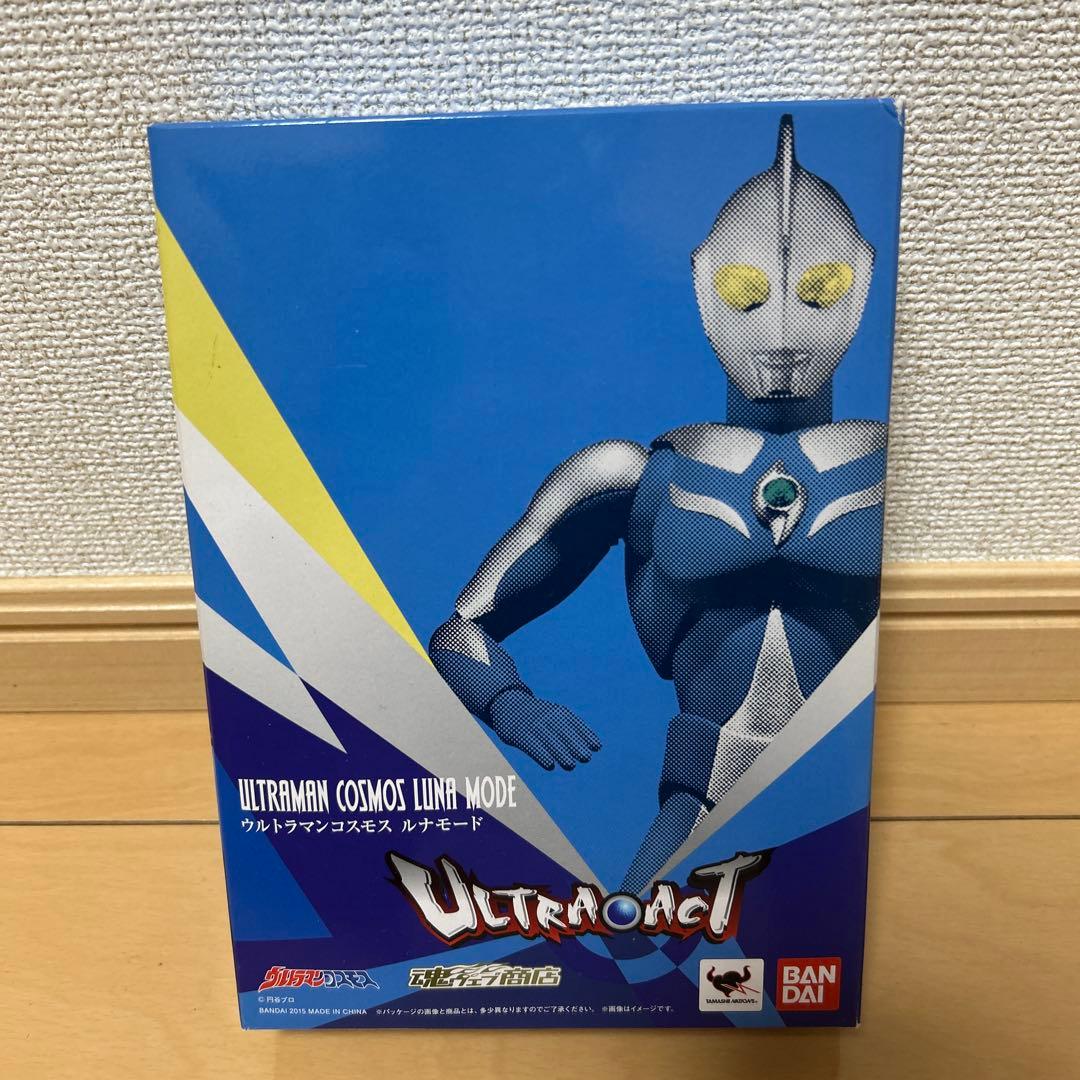 ウルトラアクト ウルトラマンコスモス ULTRA-ACT