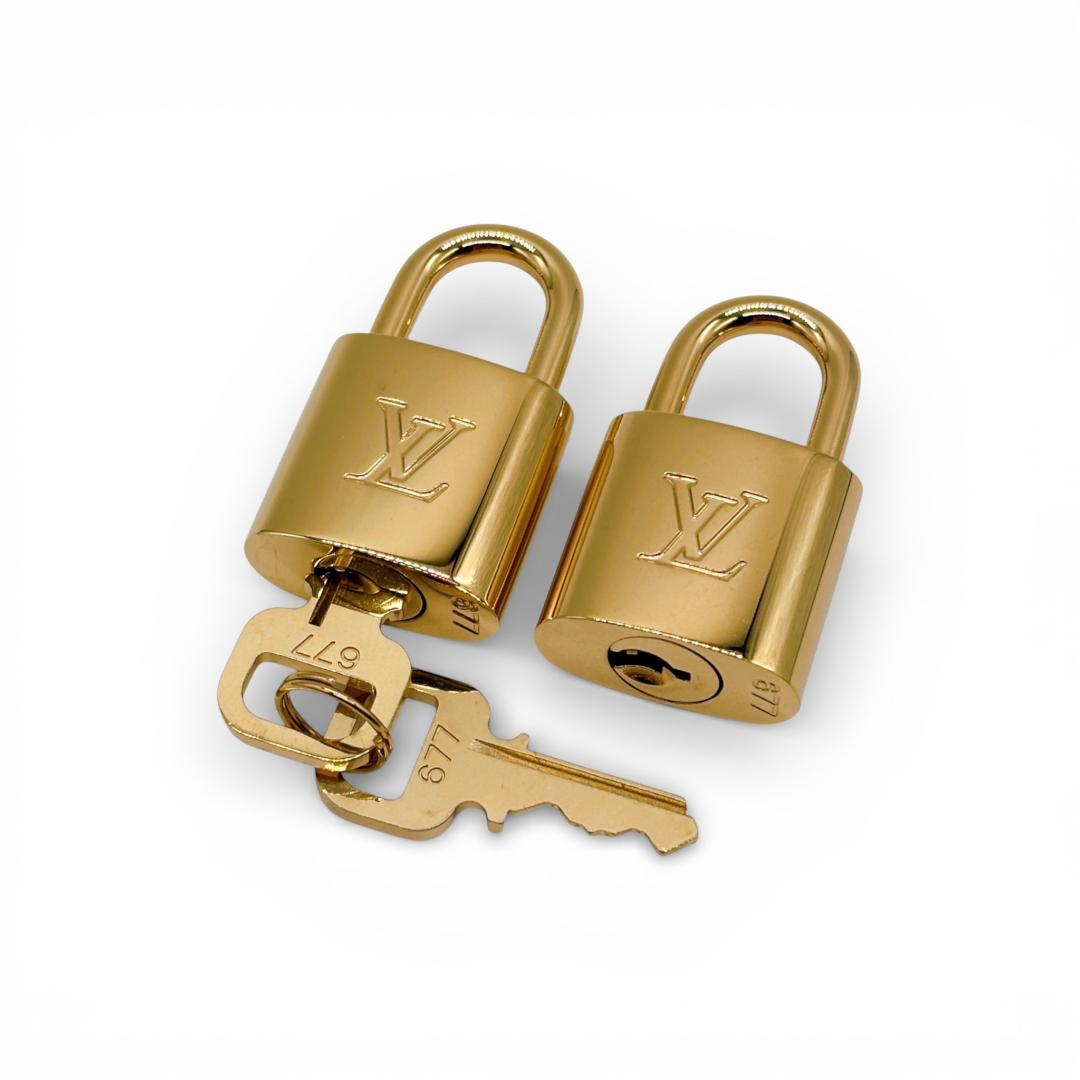 【美品✨】ルイヴィトン カデナ パドロック 保存袋付き No.677