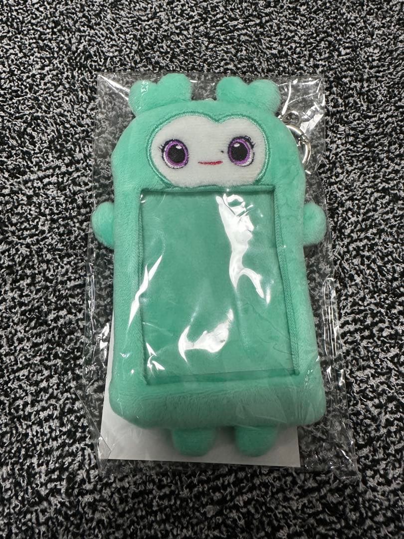 TWICEフォトカードキーホルダー　MIVELY