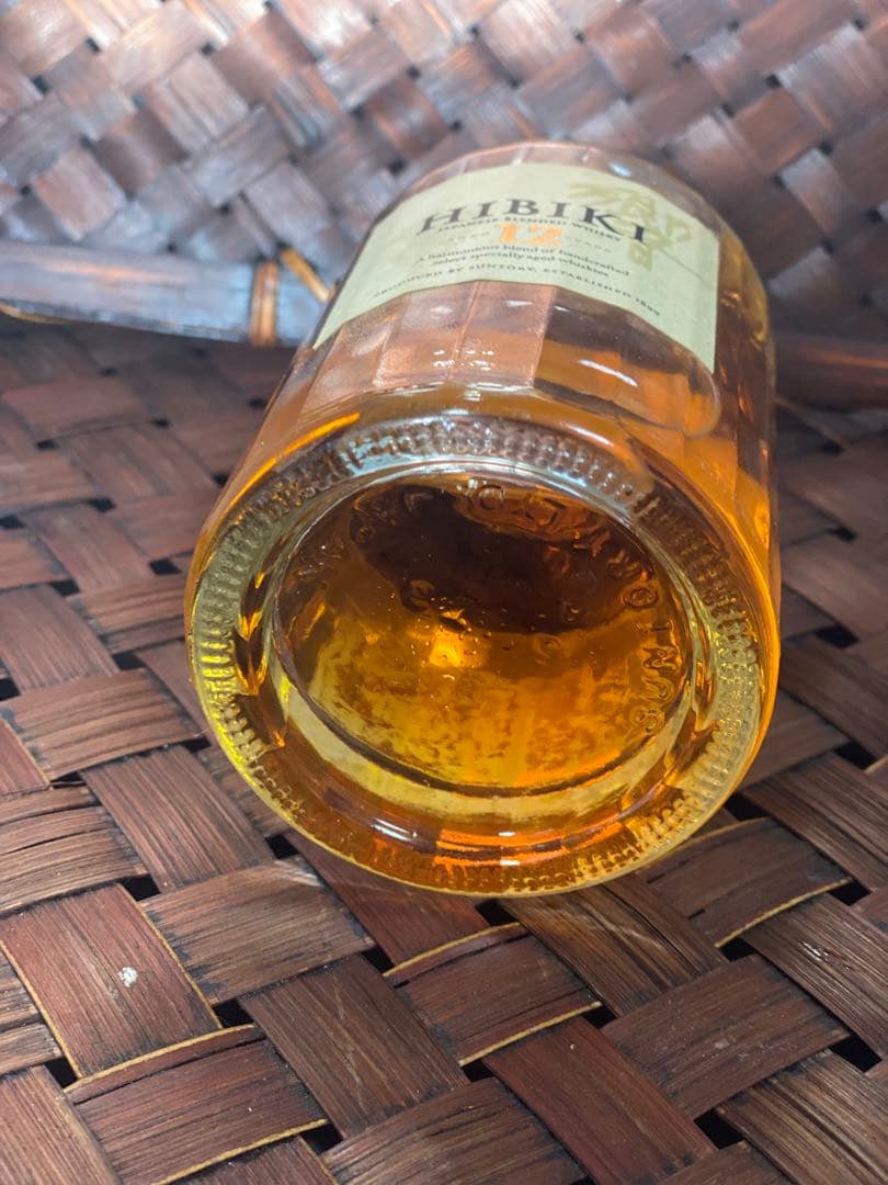 響　12年　サントリーウィスキー　180ml 新品未開封