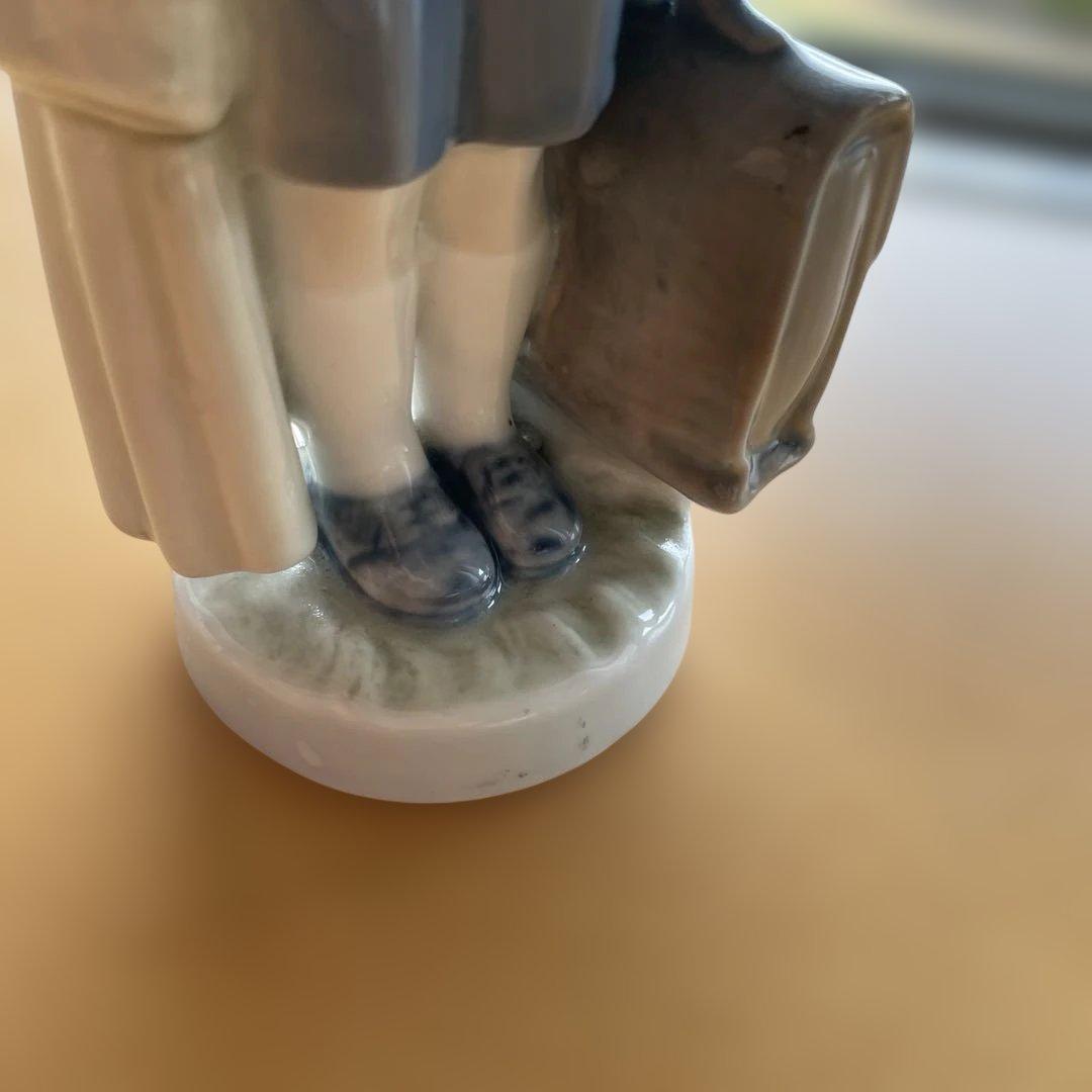   ロイヤルコペンハーゲン女の子男の子2体セット