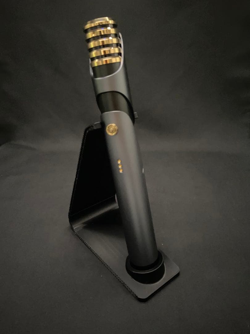 デパビラバ カスタムライトセーバー