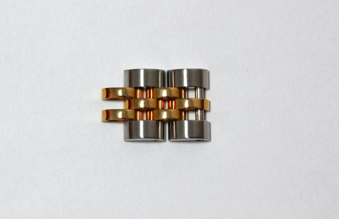 ロレックスデイトジャストのK18YG/SSコンビコマ（レディース用）２個