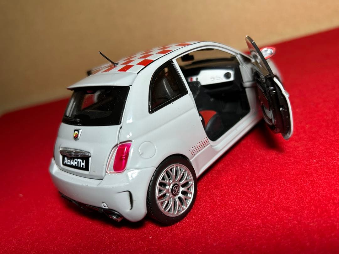 【超レア】1/24 アバルト 500