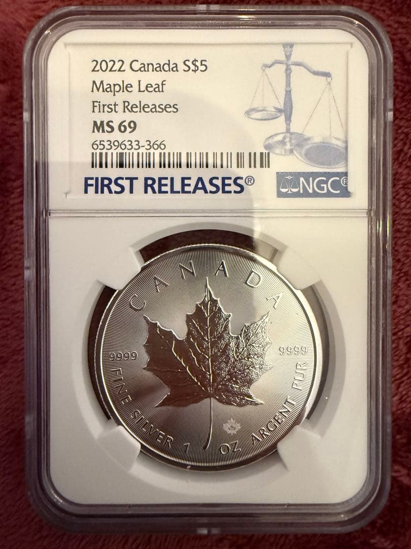 銀貨 2022  Maple Leaf MS69 a
