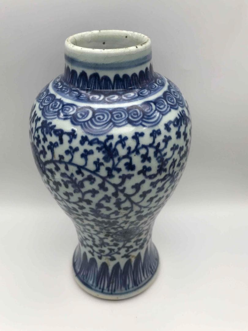 清雍正時代　染付 青花唐草花卉文梅瓶　旧家コレクション　唐物　景徳鎮(D-62)