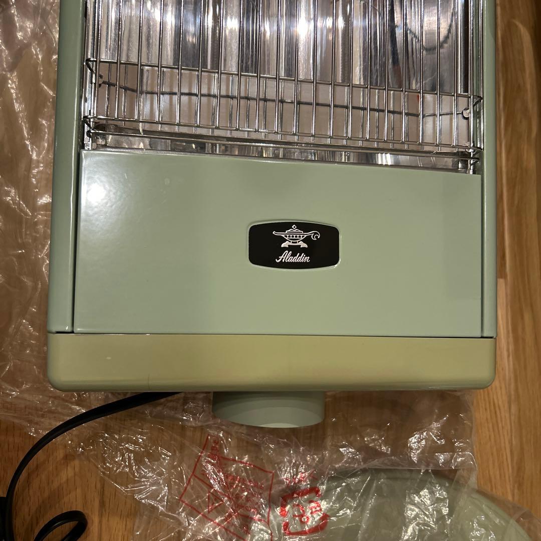 送料込み☆アラジン　グラファイトヒーター　CAH-G10A/G