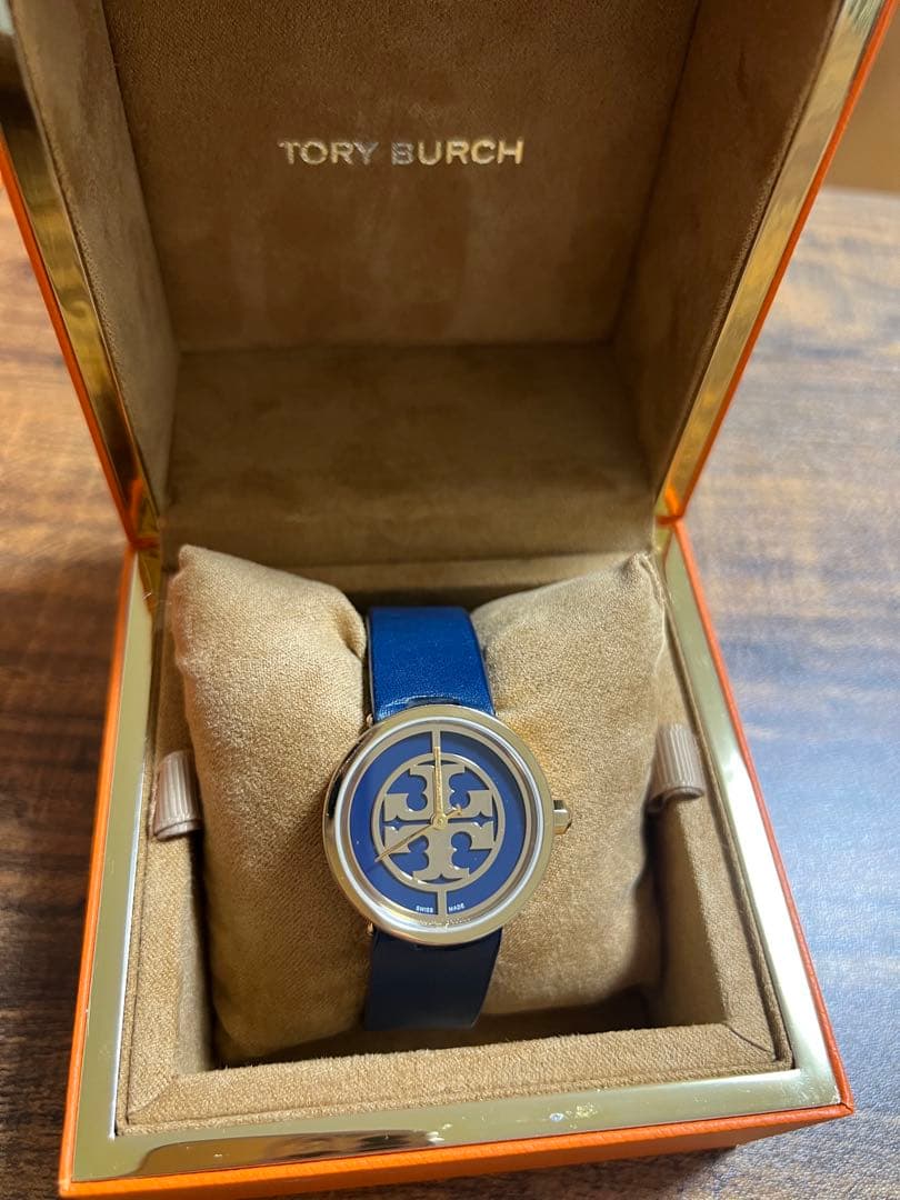トリーバーチ腕時計 ネイビー レザーベルト 時計 ゴールドロゴ