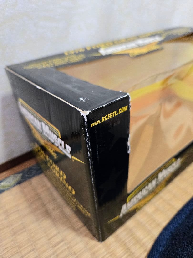 aki　1976フォード「グラン・トリノ」1/18とリーガルネームタグ